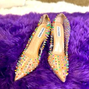 Clear pump with multiple colors